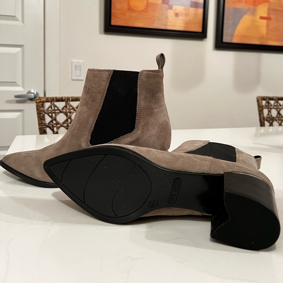 Nine West Suede Boots - Picture 1 of 2